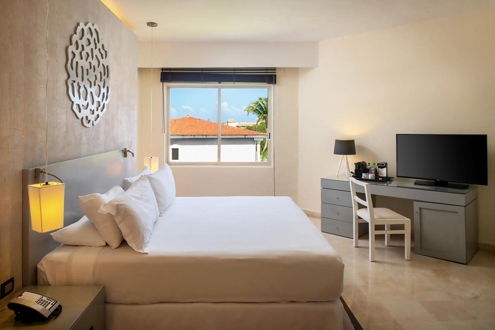 Ocean Maya Royale - Solo Adultos Resort Lafitte